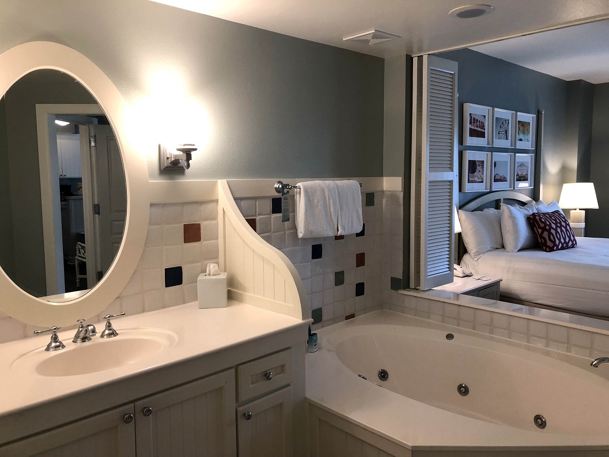 Boardwalk Villas 1- and 2-Bedroom Master Bathroom