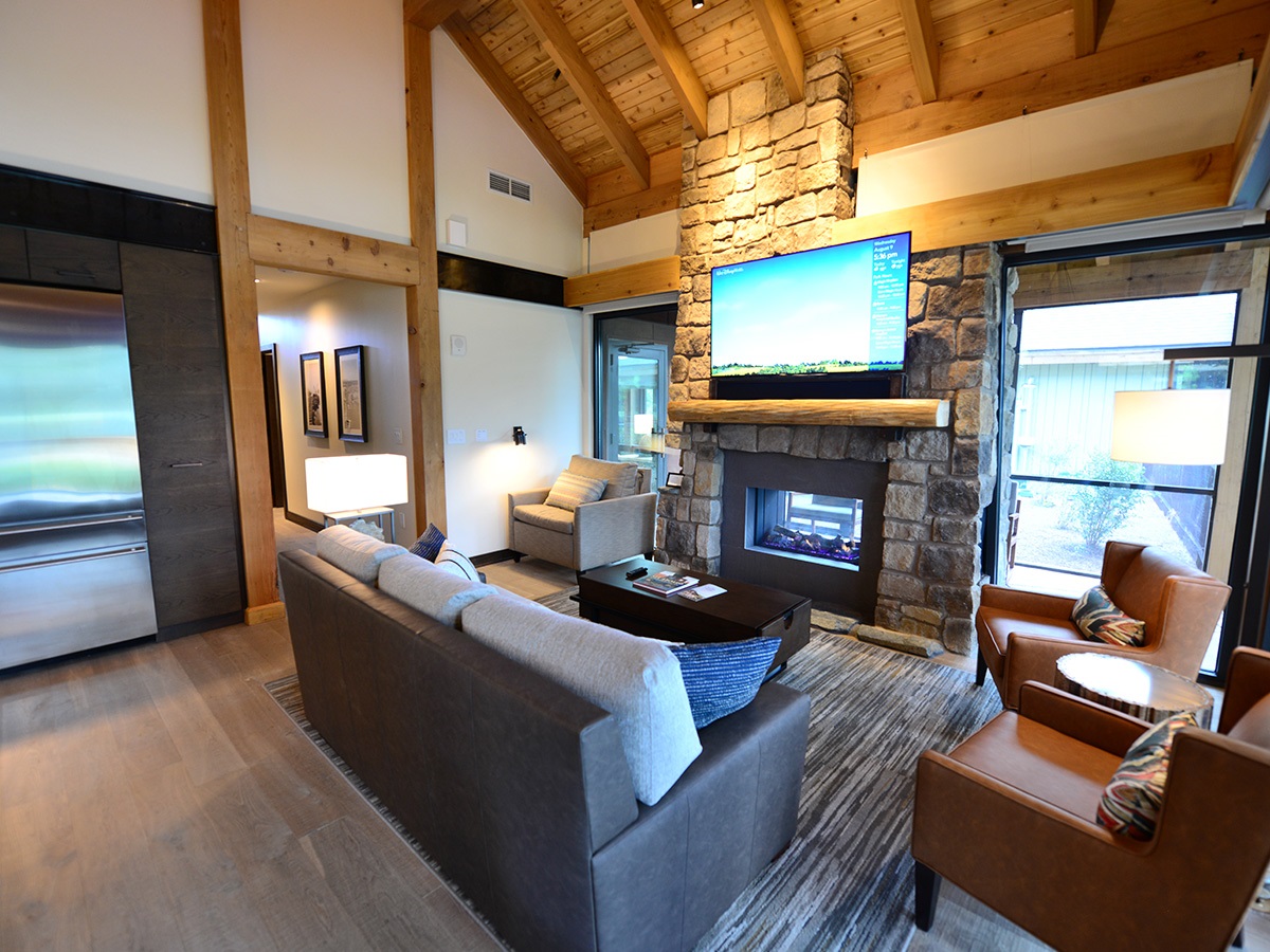 Copper Creek Villas Cabin Living Room