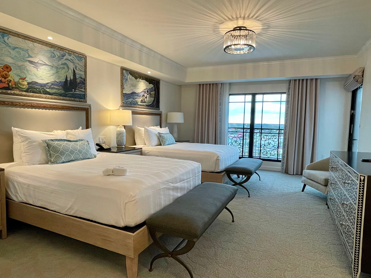 Riviera Grand Villa Bedroom