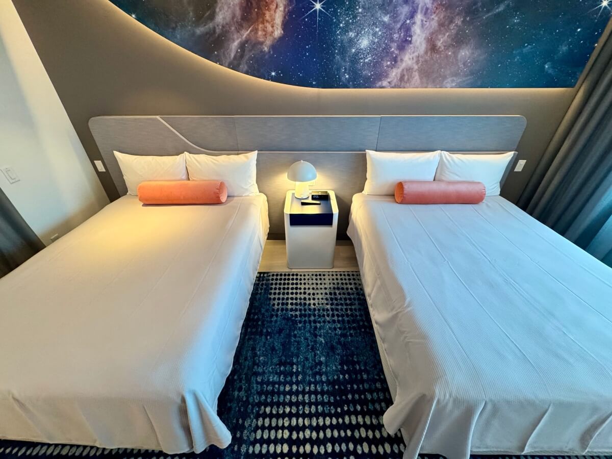 Stella Nova Queen Beds